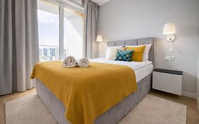 Inpoint Modern Apartment Lema 17-Tauron Arena & Free Parking Self Check-In